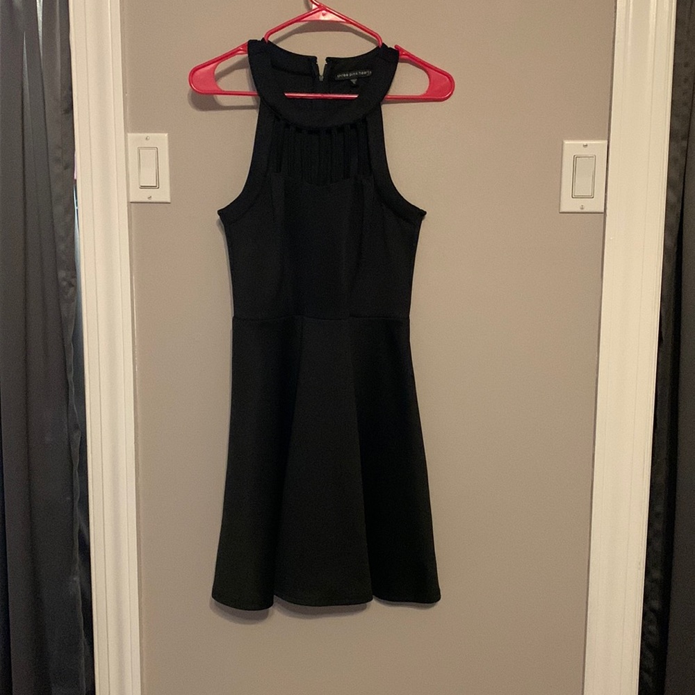 Juniors Black High neckline Semi formal dress